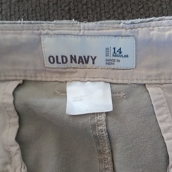 Capri pants - Picture 2 of 3